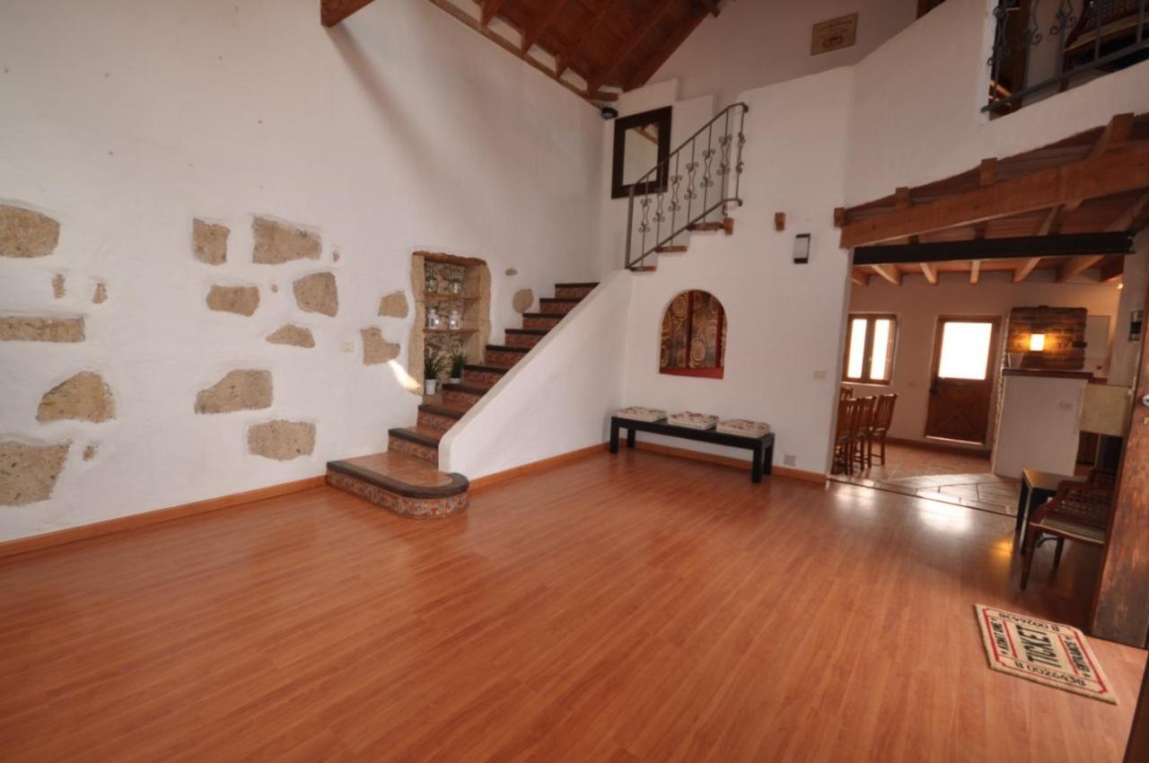 Casaruralarona Villa Valle de San Lorenzo Bagian luar foto
